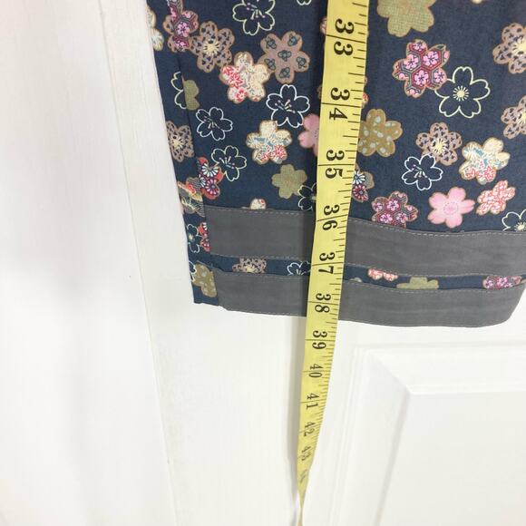 NWOT DESCENDENT OF THIEVES Pants Men 36 Floral BoxerFit Navy Pink”Don’t Tell Mom - Picture 10 of 11